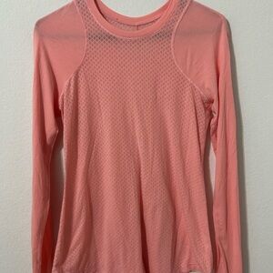 Women's Lululemon Pink Long Sleeve Top